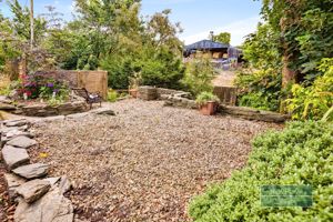 Photo 18- click for photo gallery